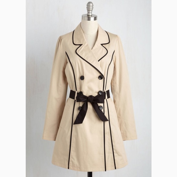Modcloth Jackets & Blazers - East Coast Tour Trench in Sand